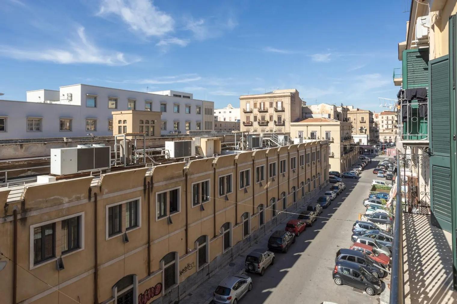 L'Incanto Centrale Palermo Luaran gambar